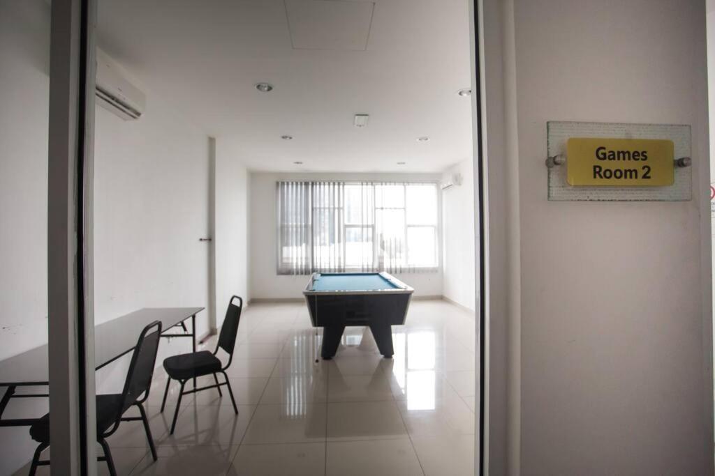 New Skysuites Lovely 2 Bedroom 4-6Pax Johor Bahru Exterior foto