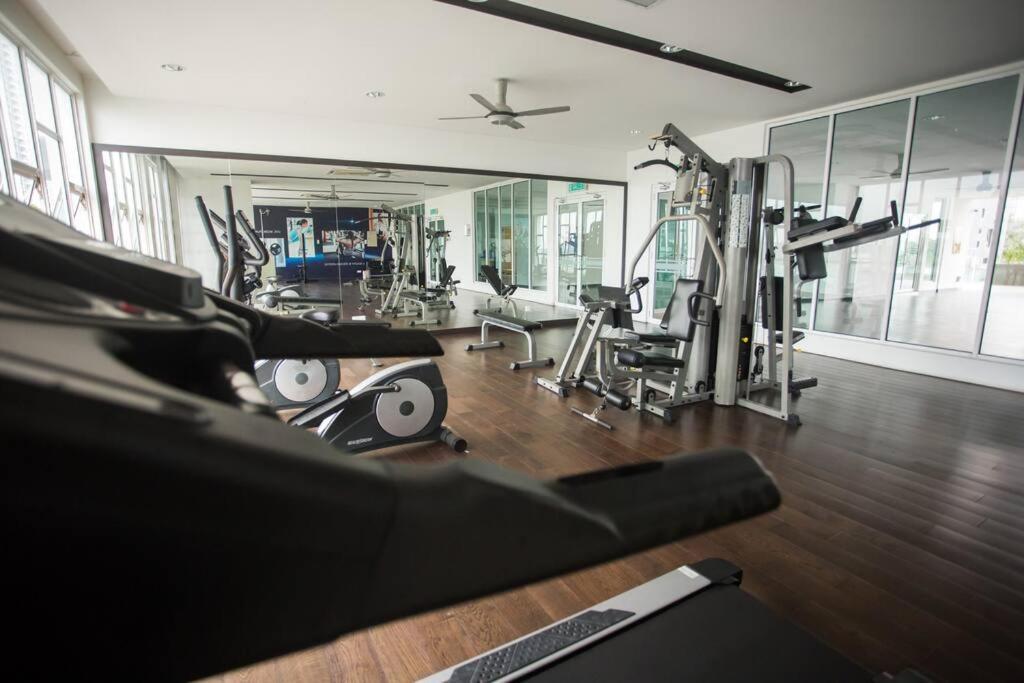 New Skysuites Lovely 2 Bedroom 4-6Pax Johor Bahru Exterior foto